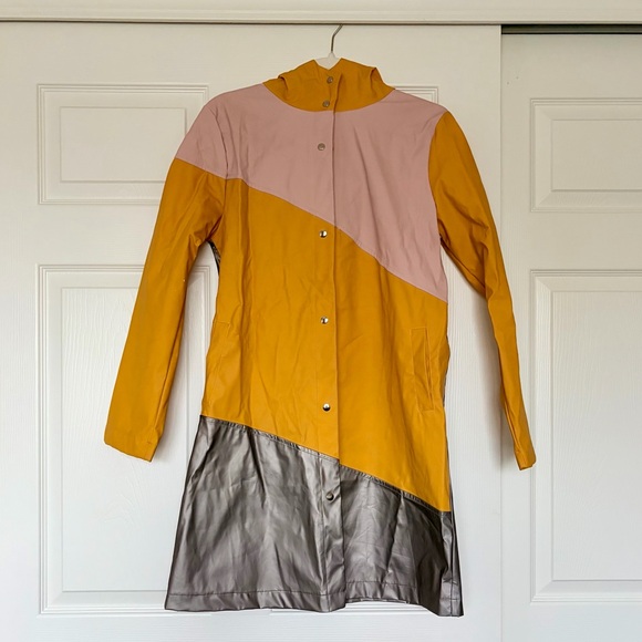 Sweet Rain Jackets & Blazers - Pink, Gold, & Silver Color block Rain Jacket